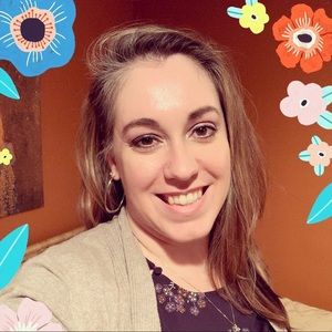 Meet your Posher, Elizabeth